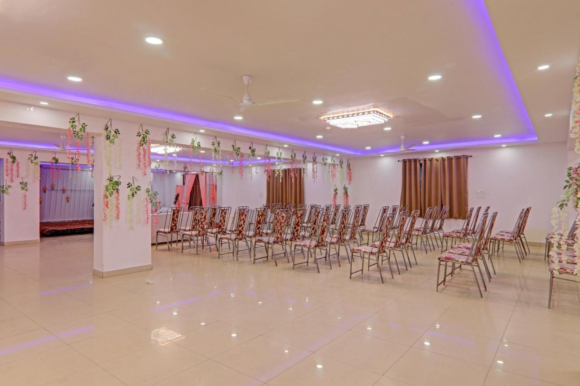 Collection O Starfield Hotel Lucknow Exterior photo
