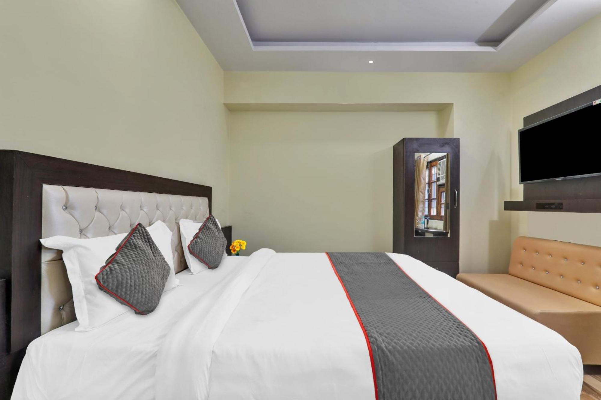 Collection O Starfield Hotel Lucknow Exterior photo